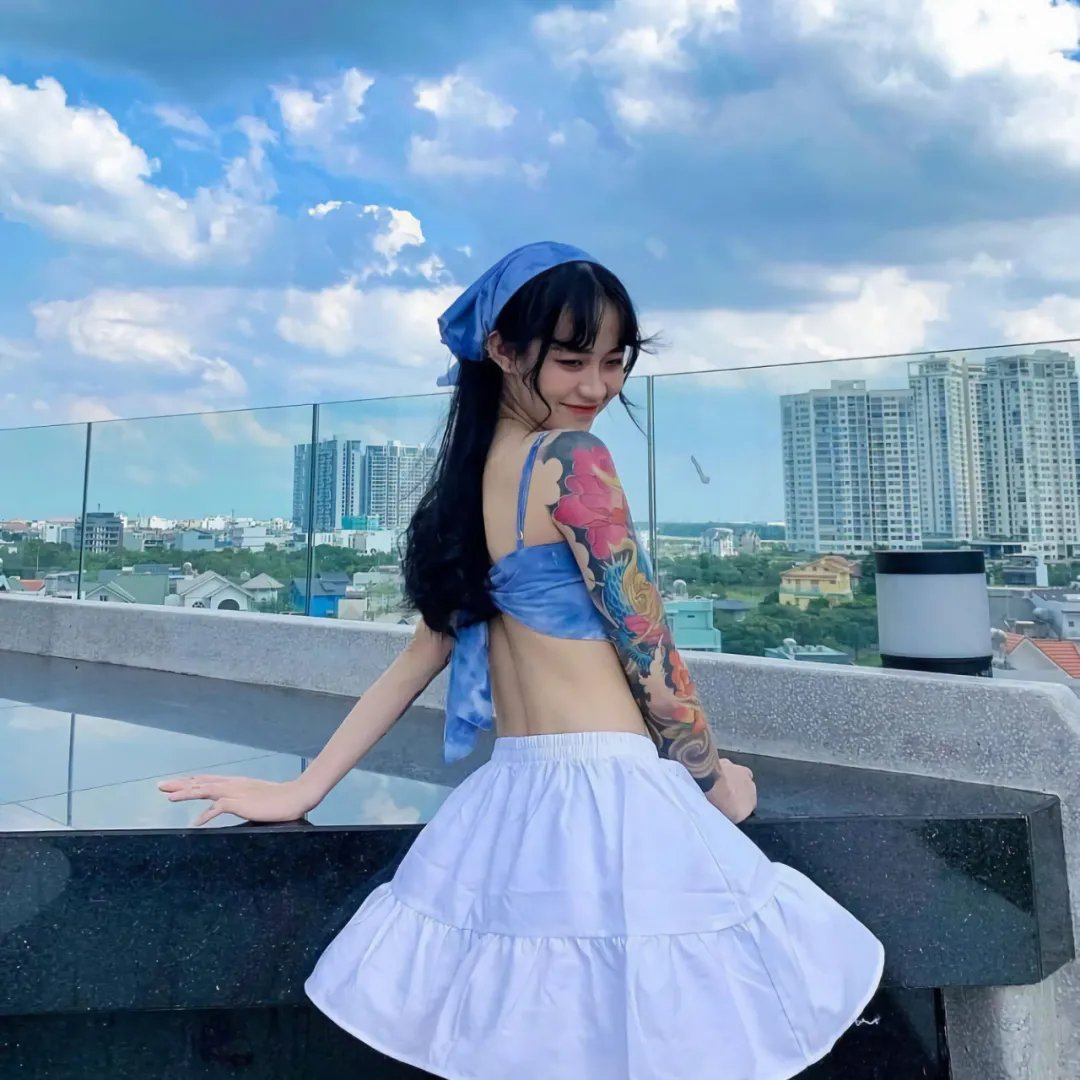 娜娜:逝水年华
