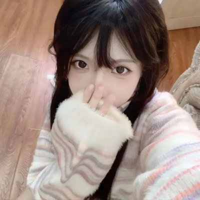 怪笑少女